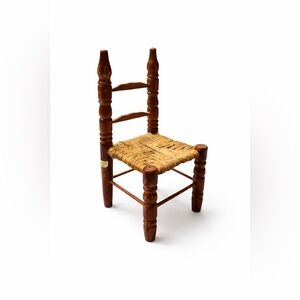 Rustic Brown Woven Chair Accent